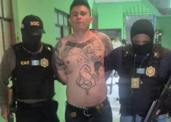 Guatemala expulsa a presunto pandillero salvadoreño con antecedentes por homicidio y terrorismo