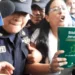 Juzgado salvadoreño ordena detención provisional para la abogada Ruth López quien dijo ser “prisionera política”