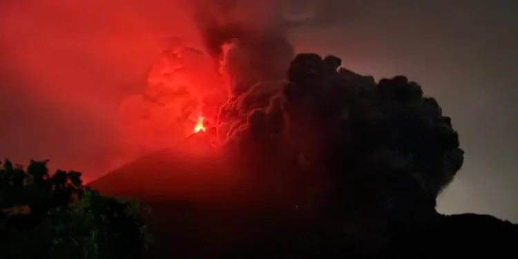 Guatemala declara Alerta Anaranjada por erupción del Volcán de Fuego y temporada de lluvias