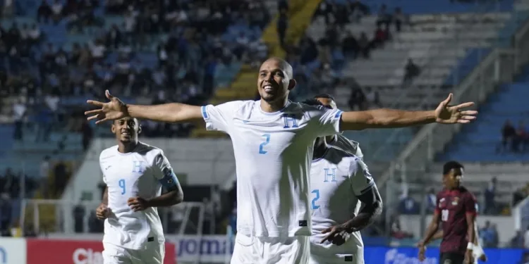 Honduras cierra una ronda clasificatoria mundialista “perfecta” al derrotar 2 – 0 a Antigua y Barbuda