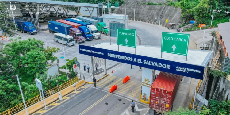 El Salvador y Guatemala inician integración fronteriza en Anguiatú para agilizar el comercio regional