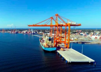 Fracasa licitación de escáneres en Puerto Cortés; Aduanas de Honduras confirma relanzamiento bajo supervisión del BID