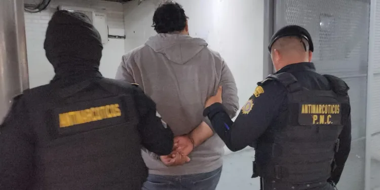 Mexicano acusado de distribuir droga camuflada en dulces es arrestado en Guatemala