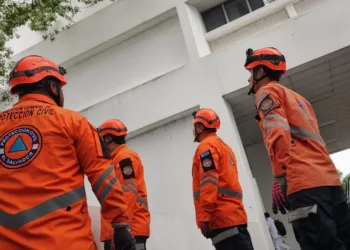 El Salvador pasa a alerta verde tras disminución de influencia del huracán Erick