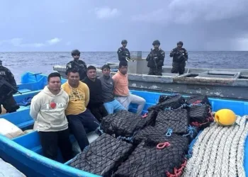 El Salvador incauta 6.3 toneladas de cocaína en alta mar