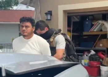 Salvadoreño con antecedentes de deportación y nexos con la MS-13 es detenido en Florida