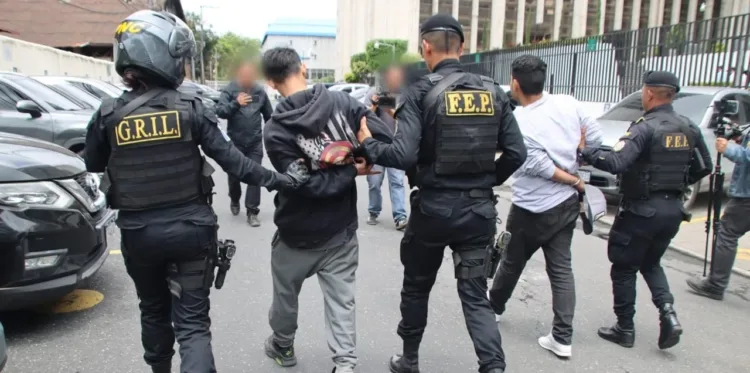 Policía frustra presunto atentado frente a Torre de Tribunales en Ciudad de Guatemala