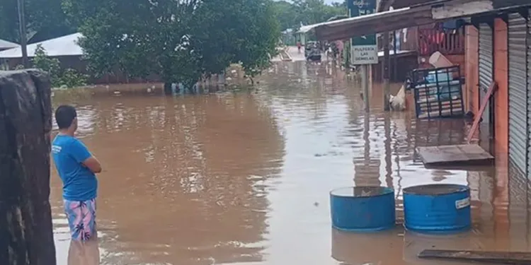Casi 400 personas evacuadas por intensas lluvias en el Caribe Sur de Nicaragua