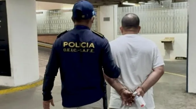 Guatemala: arrestan a migrante deportado desde Texas con órdenes de captura por tentativa de homicidio