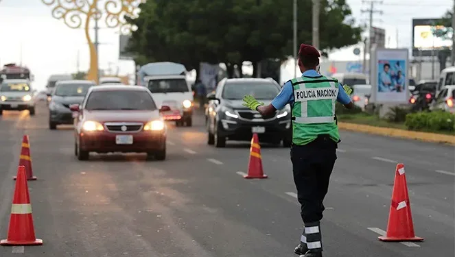 Insólito: Nicaragua impone límite de velocidad de 50 km/h en carreteras