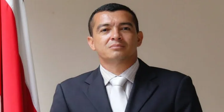 Costa Rica: presidente Chaves destituye a viceministro de Justicia por denuncia de acoso sexual