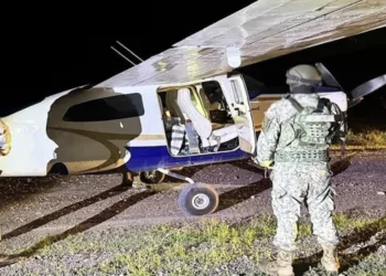 Avioneta proveniente de El Salvador es interceptada en México con cocaína valuada en más de $5.4 millones