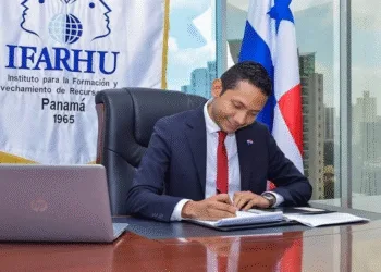 Arrestan a exfuncionario panameño por presunto enriquecimiento injustificado