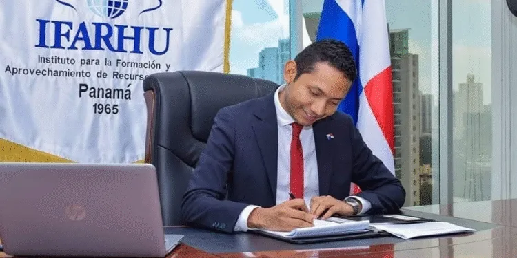 Arrestan a exfuncionario panameño por presunto enriquecimiento injustificado