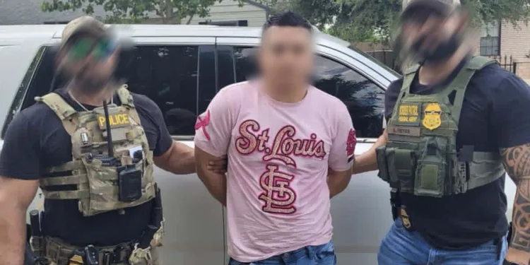 Salvadoreño miembro de la MS-13 es capturado en Dallas junto a su familia