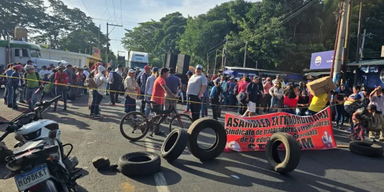 Cámara de Comercio de Guatemala exige fin de bloqueos ante nueva ola de protestas y cierres de calles