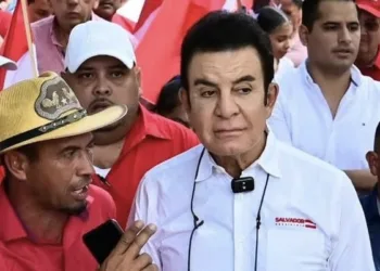 Candidato liberal denuncia “quiebre de la democracia” en Honduras y exige acción internacional