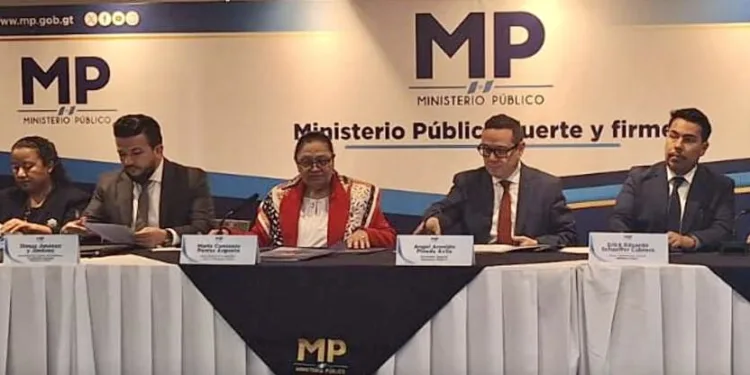 Guatemala: Fiscal general asegura que investigan “de inmediato” denuncias contra huelguistas, mientras Arévalo señala bloqueos y daños
