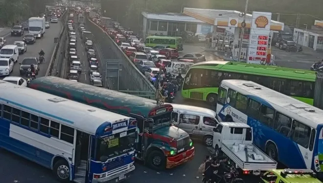 Guatemala impulsa Plan Maestro de Movilidad para enfrentar crisis del tráfico en la capital