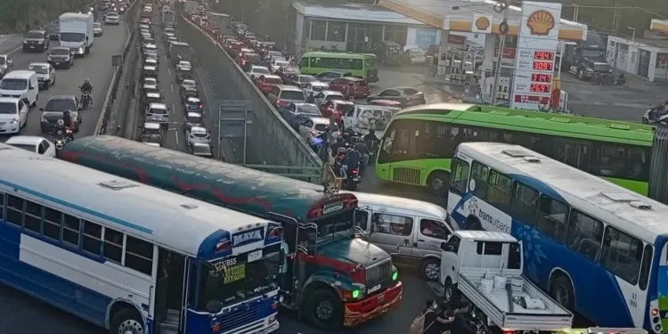 Guatemala impulsa Plan Maestro de Movilidad para enfrentar crisis del tráfico en la capital