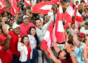 Partido Liberal de Honduras respalda a su candidato presidencial y acusa al oficialismo de generar crisis electoral