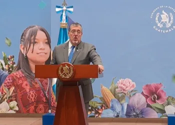 Presidente Arévalo anuncia reunión con Claudia Sheinbaum en la frontera entre Guatemala y México