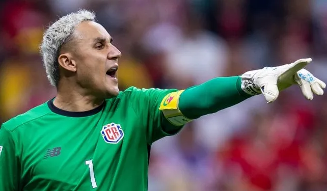 Keylor rumbo a Pumas con bronca en Rosario por su adiós a Newell’s