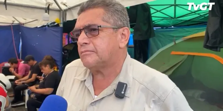 Docentes huelguistas amenazan con nueva fase de protestas en Guatemala