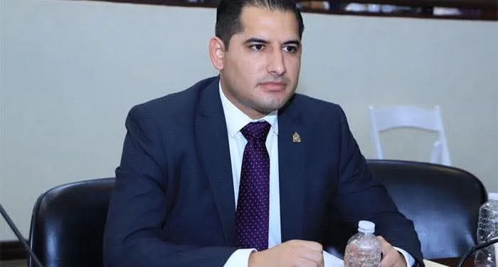 Abogado Jhosy Toscano es propuesto por el Partido Liberal para ocupar vacante en Consejo Electoral de Honduras