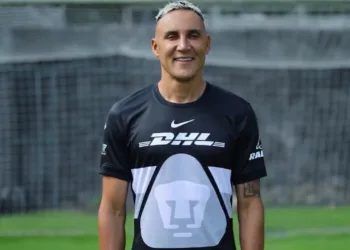 Keylor Navas se pone la del Puma y apunta al título en la Liga MX