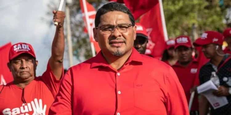 Dirigente de sindicato de la construccción queda sin protección diplomática tras abandonar Bolivia