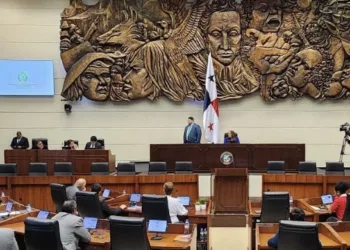Cámara de Comercio de Panamá insta a conformar comisiones legislativas con urgencia y rechaza repartos políticos