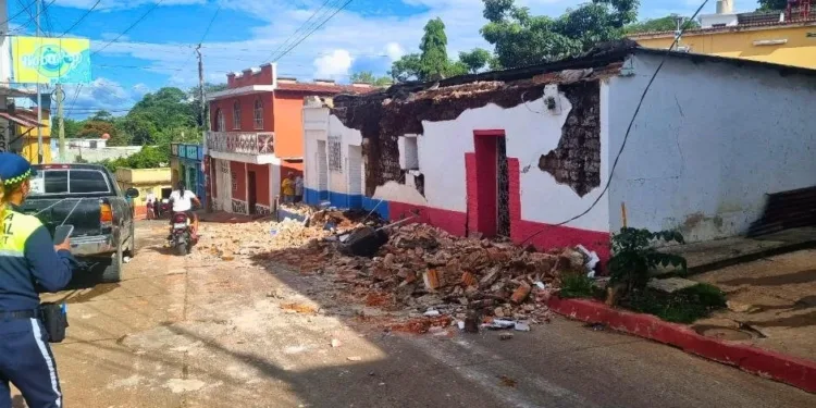 Guatemala reporta 2 fallecidos y El Salvador se mantiene en alerta por sismos en zona fronteriza
