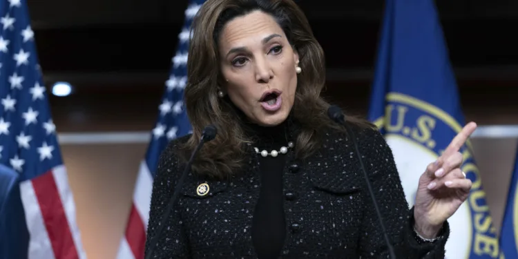 Congresista de EEUU denuncia intento de manipulación electoral en Honduras por parte de Mel Zelaya