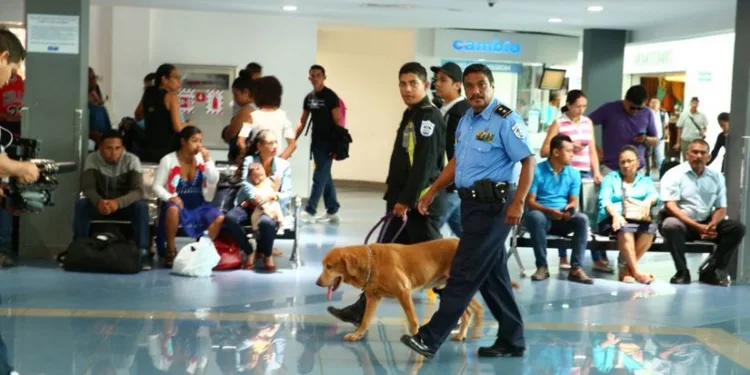 policias sandinistas en nicaragua
