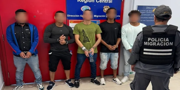 Costa Rica deporta a 19 nicaragüenses en situación migratoria irregular