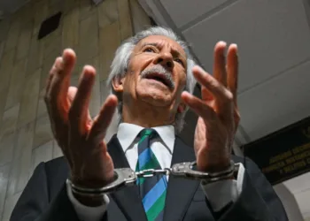 “La justicia fue secuestrada”: hijo de periodista guatemalteco José Rubén Zamora recordó a su padre a tres años de su captura