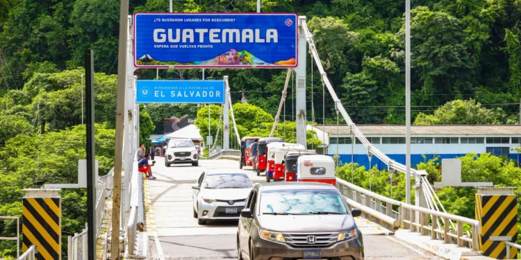 Guatemala espera que 89,700 salvadoreños hagan turismo en vacaciones de agosto