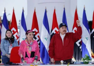 Dictadores de Nicaragua, Rosario Murillo y Daniel Ortega, autores de crímenes de lesa humanidad y violaciones masivas de derechos humanos.