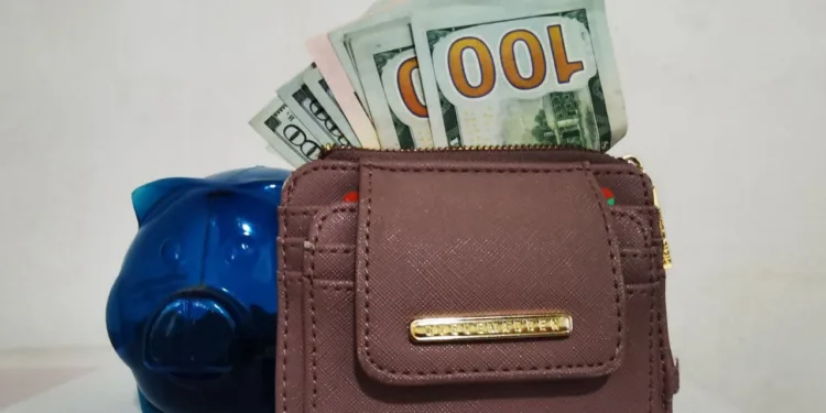 El Salvador alcanza segundo récord en ingreso mensual de remesas en julio