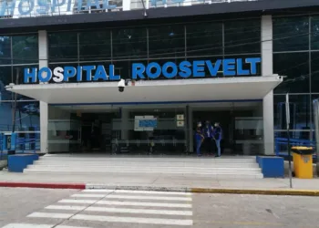Hospital Roosevelt: denuncian corrupción en contratos fantasmas durante el gobierno de Giammattei