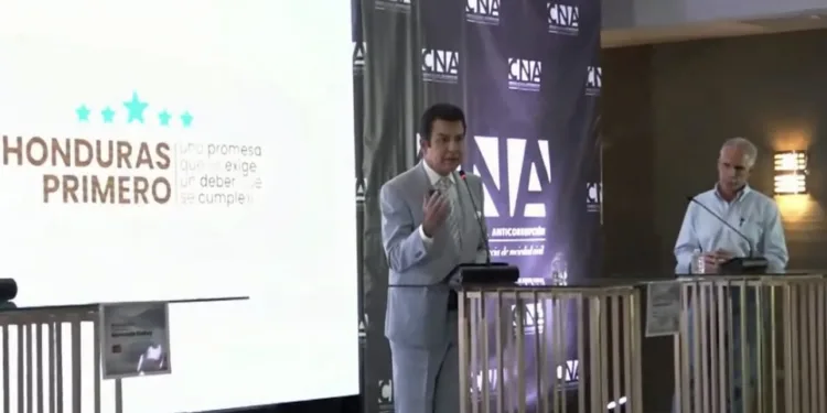 Candidatos presidenciales en Honduras firman pacto anticorrupción y prometen restablecer extradición con Estados Unidos