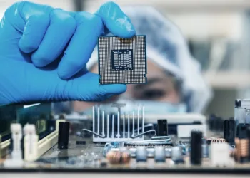 Taiwán impulsa plan para que Guatemala diseñe y ensamble chips y semiconductores