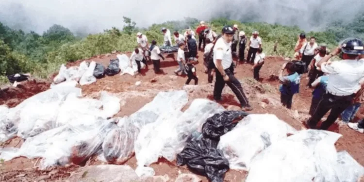 El Salvador conmemora 30 años del accidente del vuelo 901 de Aviateca, la peor tragedia aérea en su historia