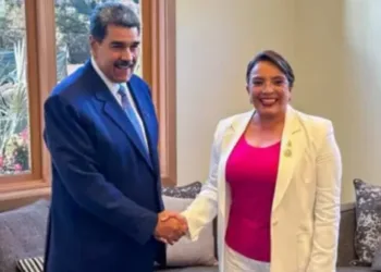 Xiomara Castro y la dictadura de Nicaragua respaldan a Nicolás Maduro tras recompensa de $50 millones de EE UU