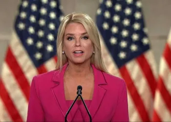 Gobierno hondureño niega acusaciones de fiscal general estadounidense sobre narcotráfico en su territorio