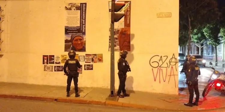 Vandalizan Museo del Holocausto en Guatemala con mensajes pro Gaza