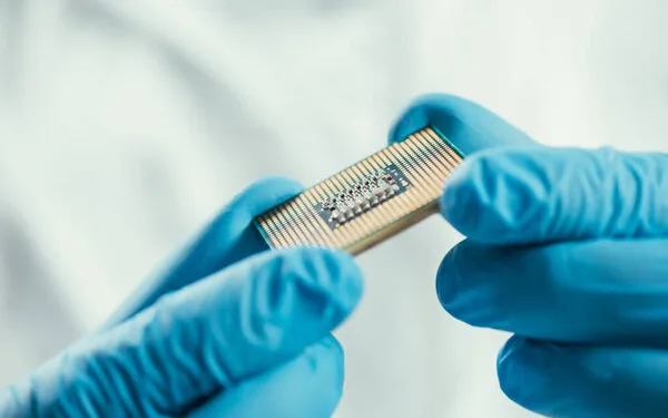 Guatemala le apuesta a alianza con Taiwán para impulsar la industria de semiconductores