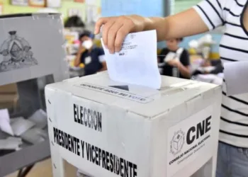Empresarios lanzan campaña “Tu voto construye Honduras” para promover participación ciudadana en elecciones
