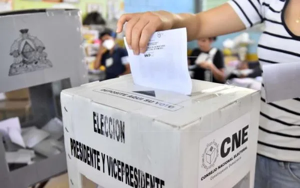 Empresarios lanzan campaña “Tu voto construye Honduras” para promover participación ciudadana en elecciones